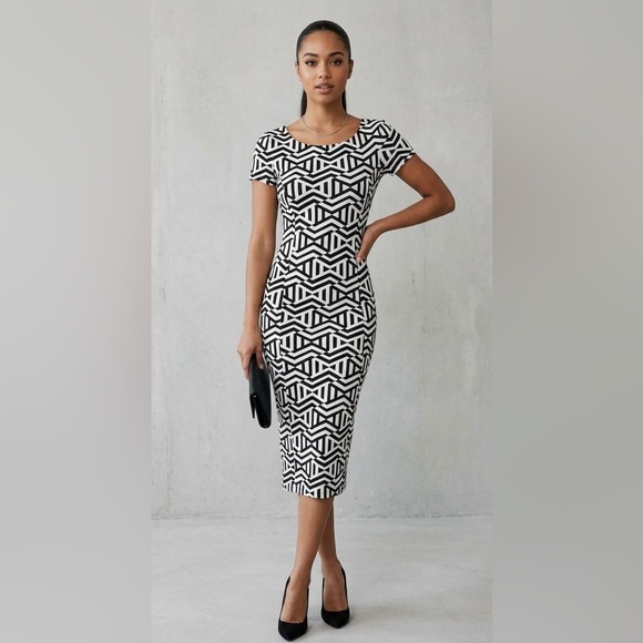 zara trafaluc Dresses & Skirts - # ZARA Black & White Geometric Mini Dress Size M